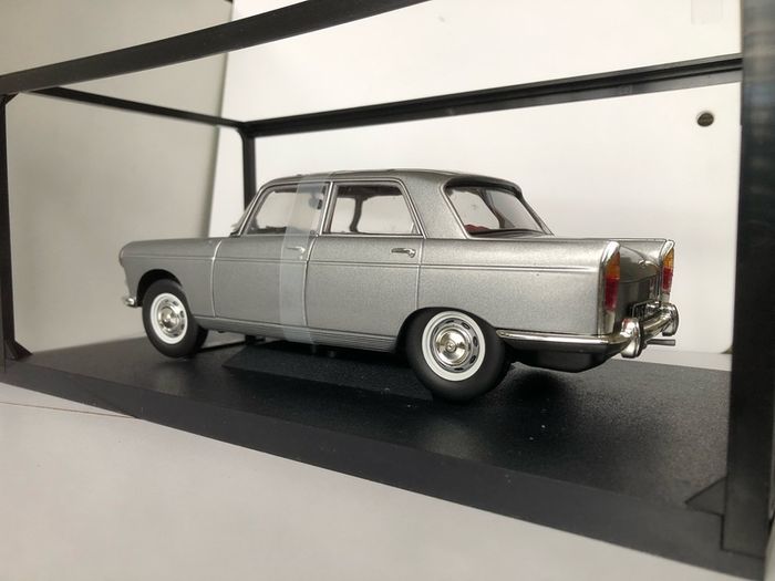 model cars AutoArt Minichamps Otto Norev