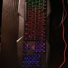 Trust Gxt Gaming keyboard and mouse