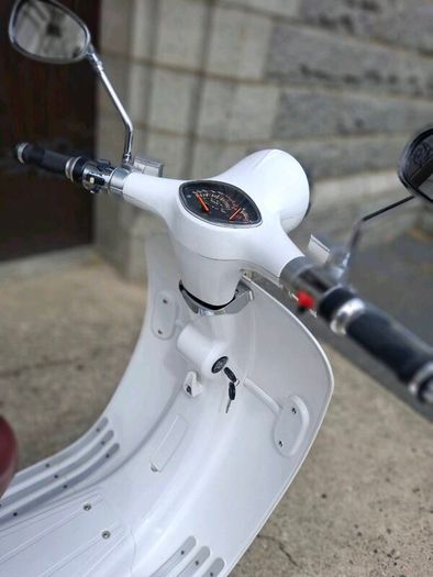 Artisan Ev 2000r