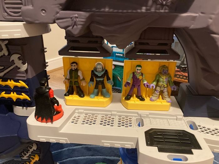 batman cave