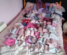 girls cloths 9-12 & 12-18