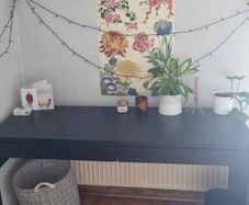 desk