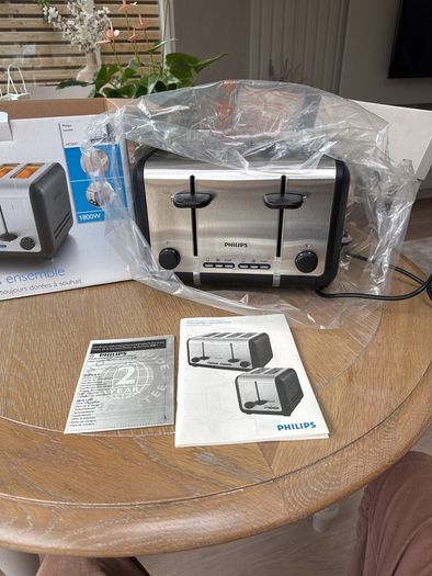 Philips toaster Brand new