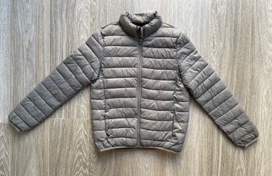 Grey Puffa Jacket: 33-34 (10-12yrs)