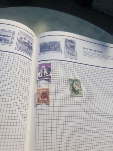 Stanley Gibbons World Collector Stamp Album With Many Stamps Included