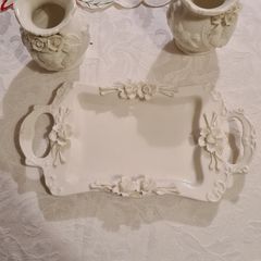 Beleek Esk Plate And 2 Rose  Bowl Vases.