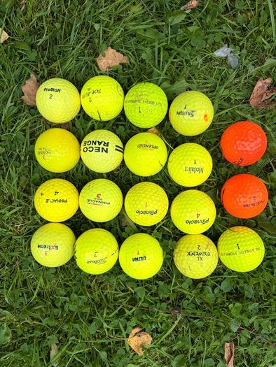 Golf Balls - 19