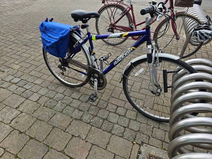 Hybrid bike with many accessories.