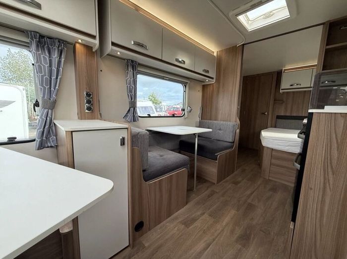 2019 SWIFT SPRITE Quattro 6 berth incl Awning