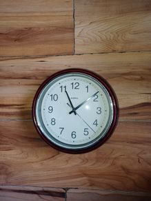 Retro wall clock