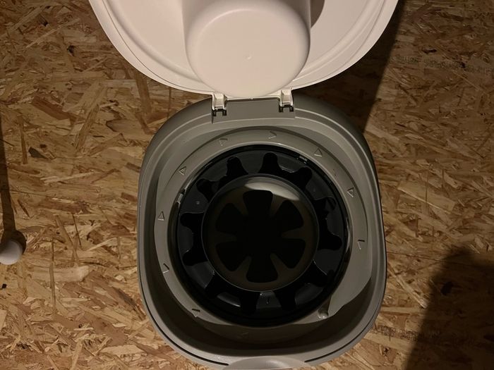 tommee tippee bin