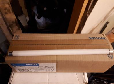 1 foot fluorescent lamps