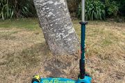 Kid's Maxi Micro Scooter LED
