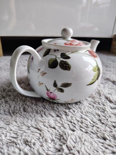 Teapot