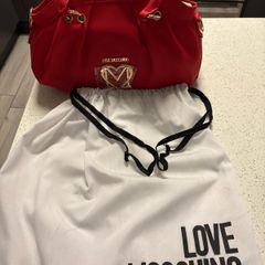 Love Moschino bag