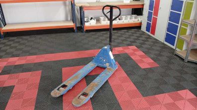 Used Pallet Truck (PT15)