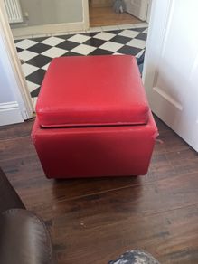 Footrest/storage