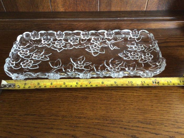 Vintage Boxed Walther Art Glass Sandwhich Plate