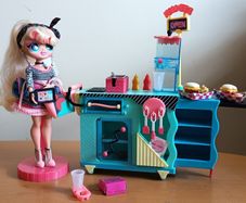 L.O.L. Surprise! O.M.G. Doll with Diner Playset & Accessories