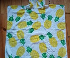 Large Pineapple Hooded Towel / Poncho