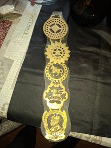 Set of Five Old Brass Horse Medallions on a black strap, a Commemorative 1911 King George V and Queen Mary design at the bottom, Postage Available
