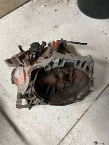 Opel Combo D Gearbox