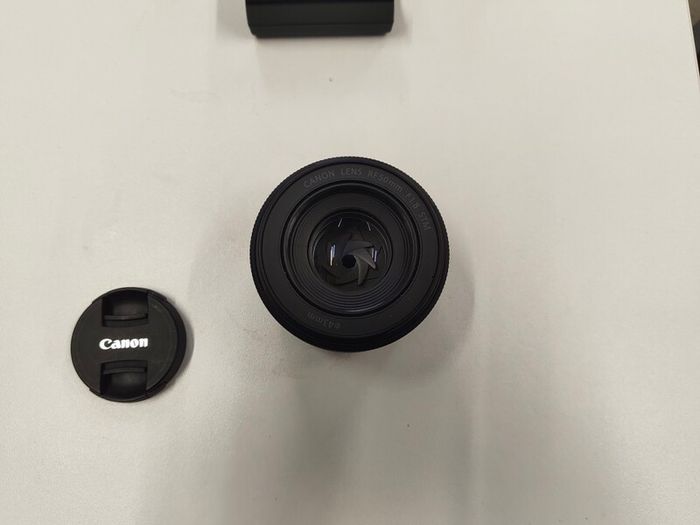 Canon Camera R50 Bundle