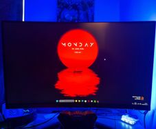 PRICE DROP!! AOC 27" curved gaming monitor with ambilight backlights