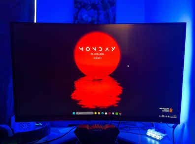 PRICE DROP!! AOC 27" curved gaming monitor with ambilight backlights