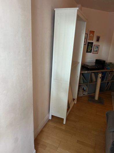 free bookshelf