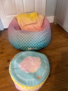Bean bag & matching footstool