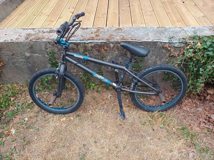 BMX bike