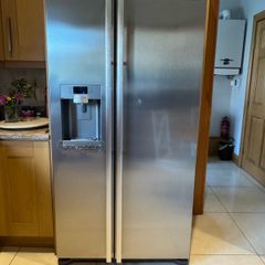 Samsung American fridge freezer
