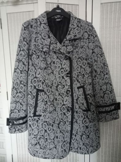 Womens Coat size 12-14