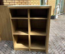 Veneered oak shelving unit with glass top