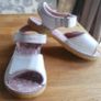Great Girls White Kickers Sandals Size 13 Image 8