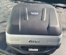 givi top box