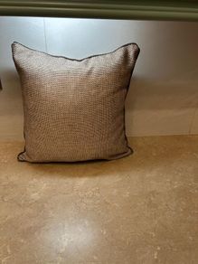 cushions set of four NEW  18ins x18ins  from a smoke and pet free home
