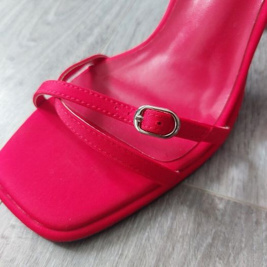 Boohoo red heels