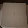 White ps4 slim 500gb Image 2