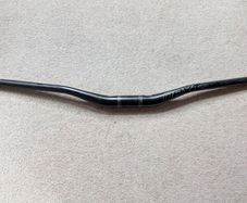 Race Face Next R carbon bars