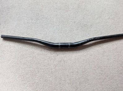 Race Face Next R carbon bars