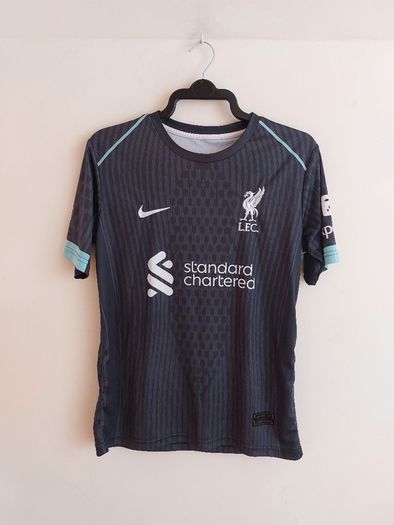 liverpool jersey