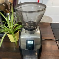 Baratza Virtuoso+ Coffee Grinder