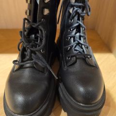 Black Ankle Boots New Look (Size 38)