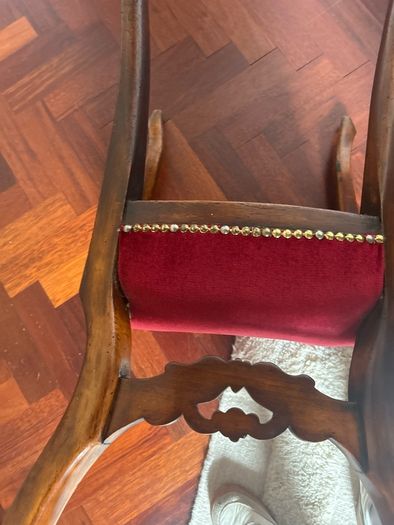 ocassional chair