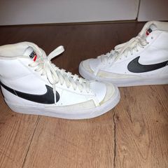 Nike Blazer Mid 77 Hi Top Trainers, size 4UK, like NEW