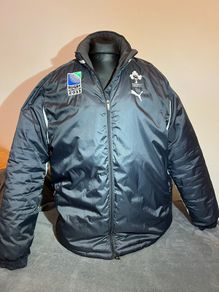 Ireland rugby vintage 2011 coat in perfect condition Size XL