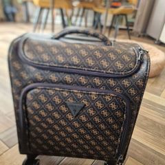 Guess hand luggage