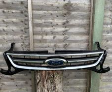 Ford Mondeo Mk4 front bumper top grill 2010-2014